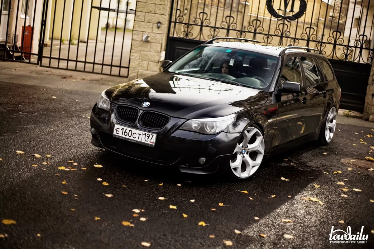 Бмв е60 полный привод. BMW e60 r20. 214 Стиль BMW e60. BMW e60/61. BMW 5 e60 r20.