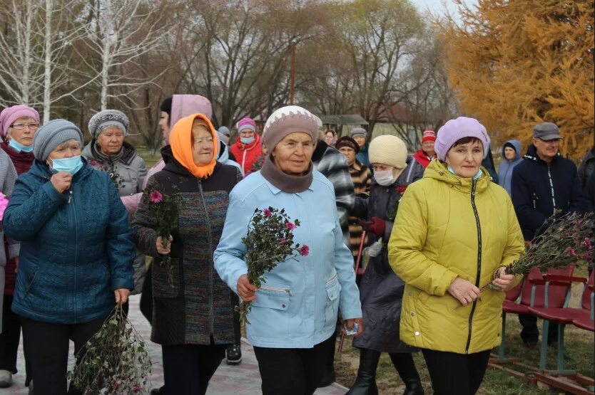 Новопервомайское Новосибирская область. Село Новопервомайское татарского района Новосибирской области. Новопервомайское школа. Новопервомайское население. Татарские новости новосибирская