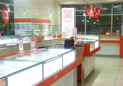 Ювелирные магазины арзамас. 585 уфа ломбард. Золотой 585 арзамас. 585 золотой омск. 585 золотой форма одежды.