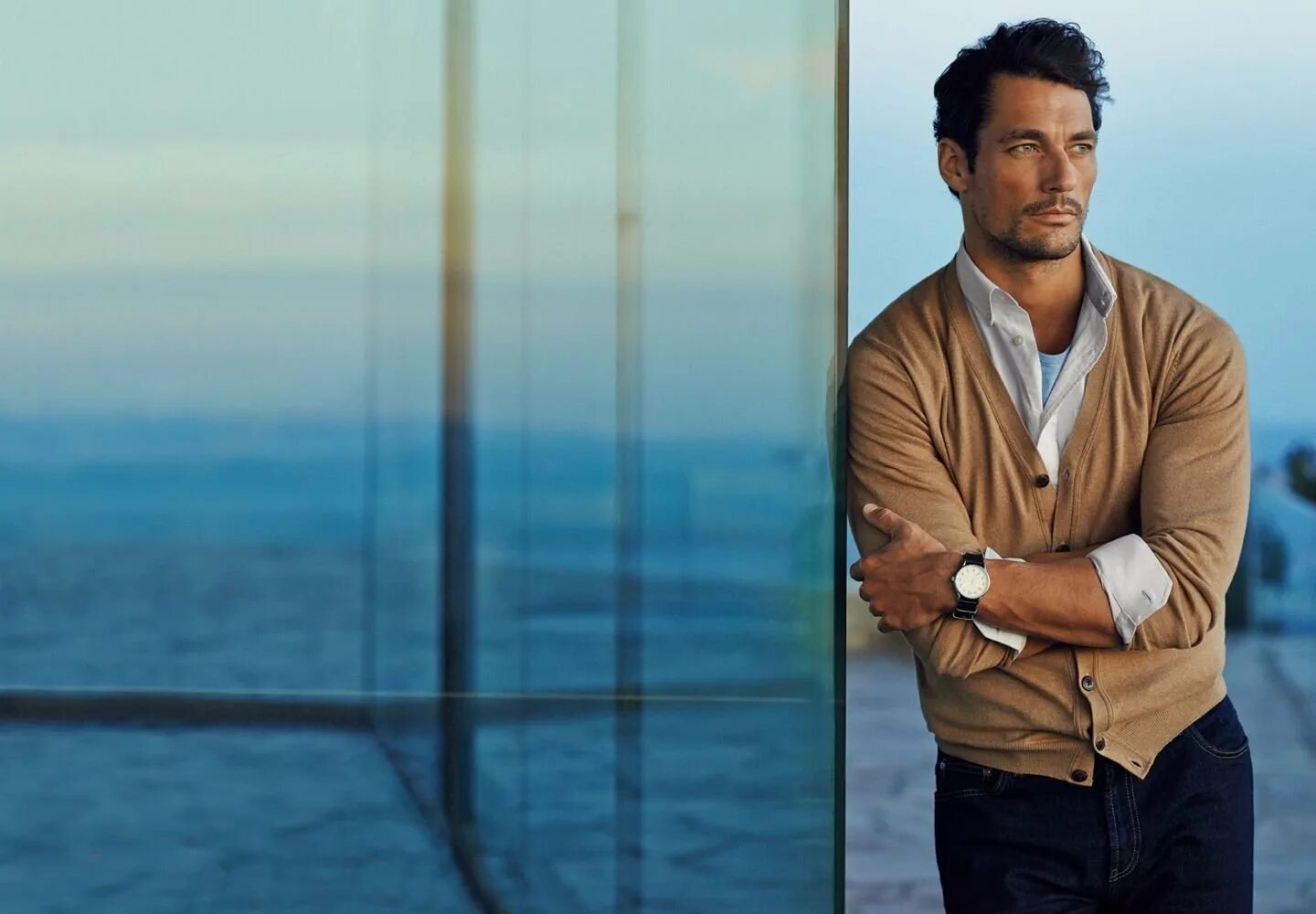 Со стороны мужчин. Дэвид Ганди в 35. David Gandy 2021. Дэвид Ганди в 30 лет. David Gandy с женщиной.