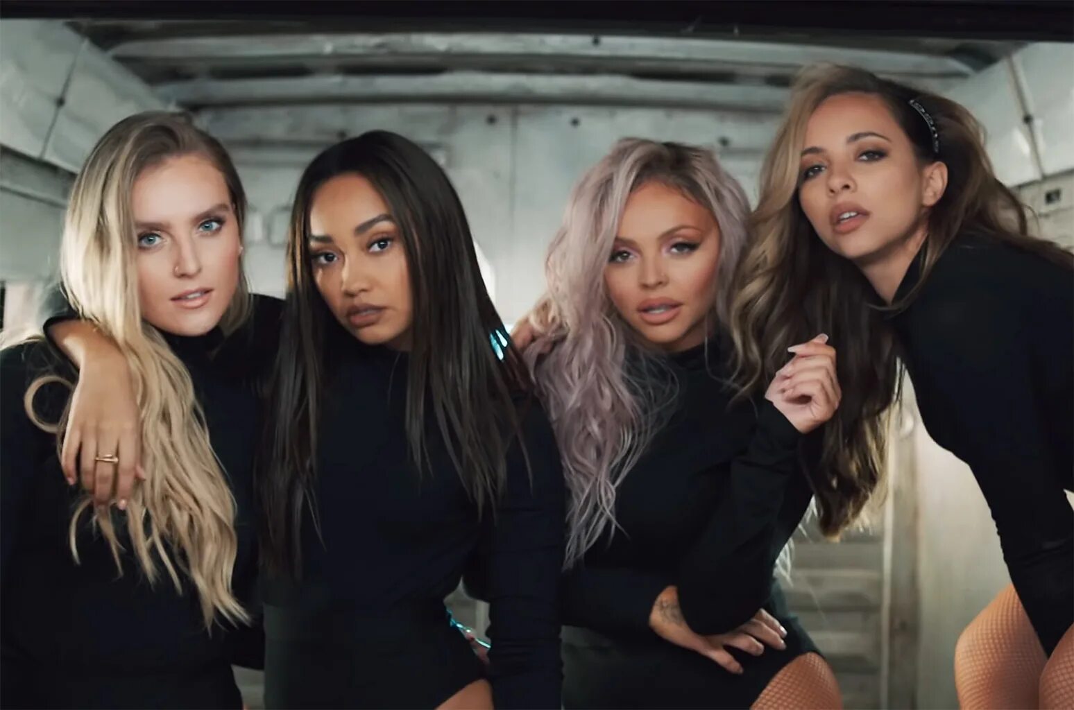 Ники Минаж little Mix. Little Mix Nicki Minaj. Девушки из клипов. Little Mix клипы. Like woman go