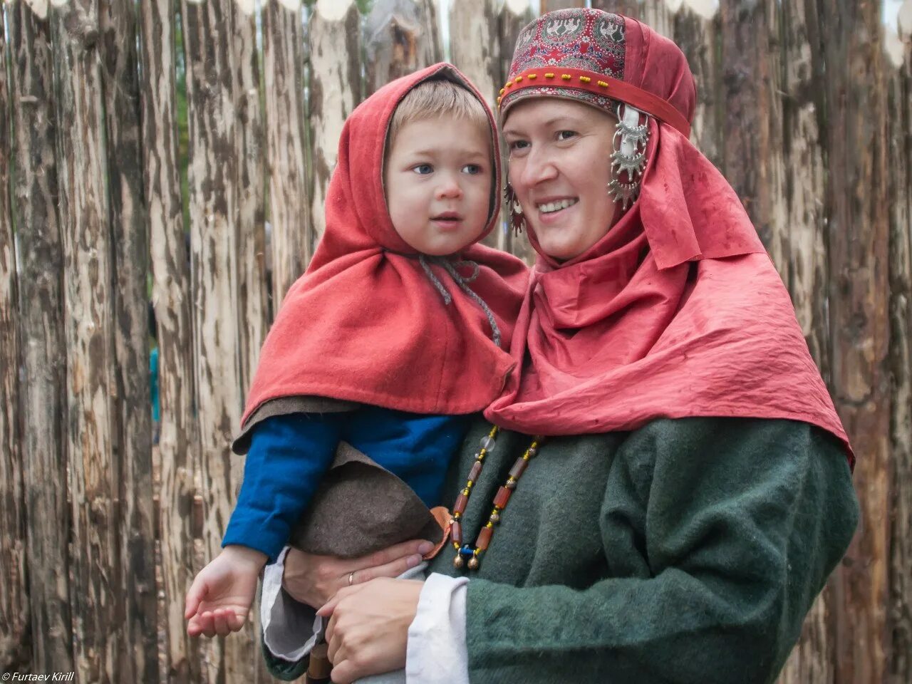 Последствия сериал 2016. Люди в городе. Чикаго население 2020. Последний житель фильм 2016. Сериал про большую семью.