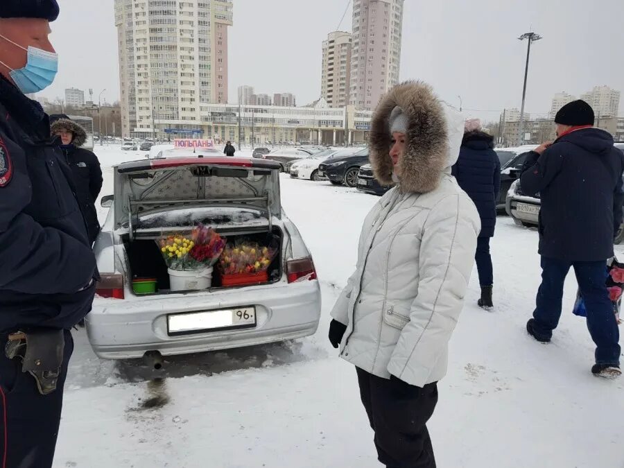 Каналы новости екатеринбурга. Рейд фото. Рейд картинки. Но Екатеринбурга новости. Новости ЕКБ И Свердловской области.