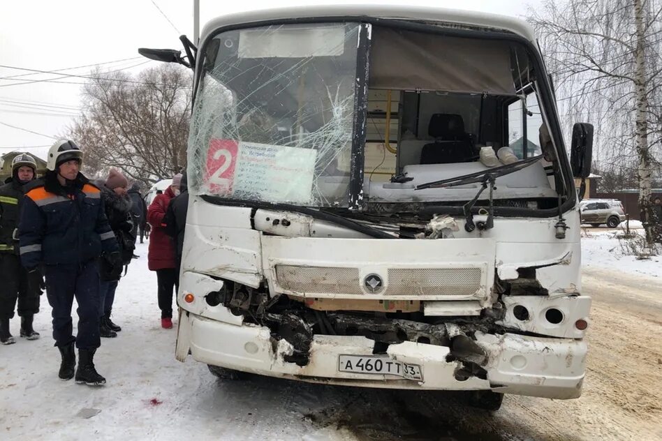 6 декабря 19 года. ДТП во Владимирской области сегодня с автобусом.