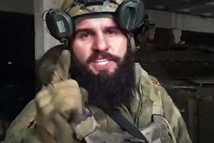 Саид джумаев омон. Кадыровцы хусейн. Чеченский командир хусейн межидов. Абдуллах1 анзоров чеченец. Гончаев адам чеченец.