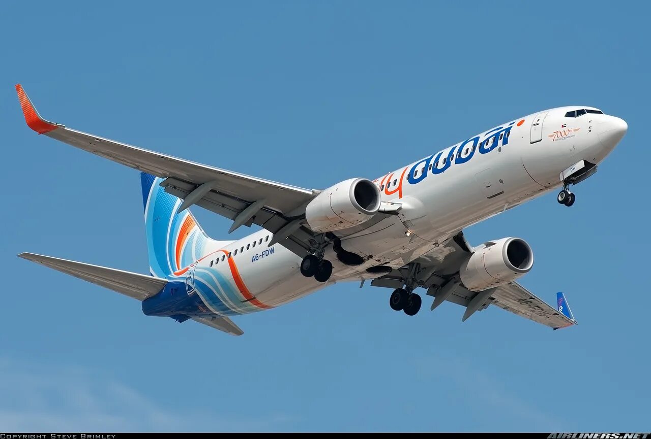 Авиабилеты купить flydubai. Boeing 737-8kn. Fly Dubai Boeing 737. Аэробус а321 Fly Dubai. Аэробус а310 Аэрофлот.