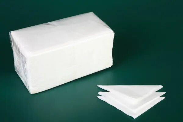 Упаковка салфеток купить. Салфетки бумажные. Упаковка салфеток бумажных. Салфетки бумажные в пачке. Салфетки бумажные белые.