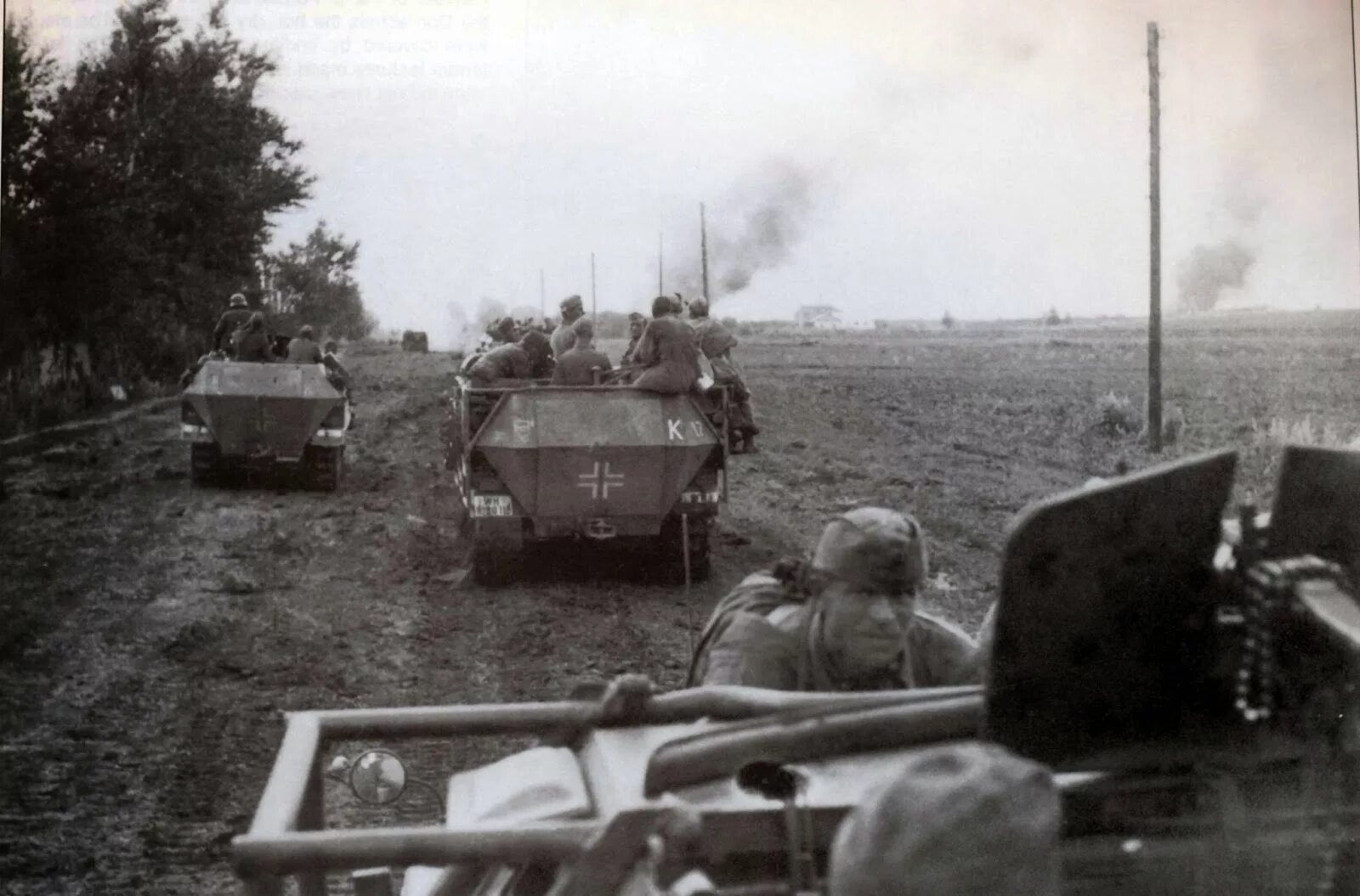 Наступление вермахта на Сталинград. Наступление фашистов на Сталинград 1942. SD.KFZ Stalingrad. Наступление немцев на Сталинград. Немецкая танковая группа