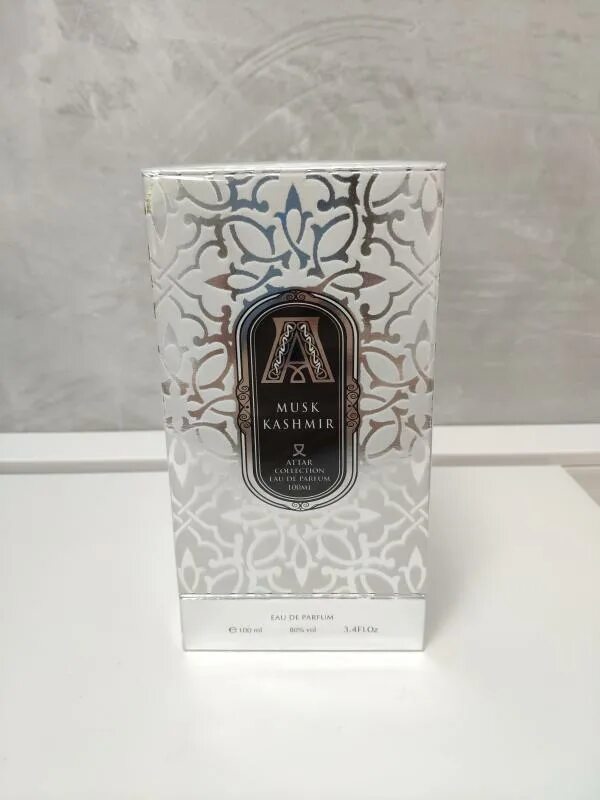 Kashmir attar collection отзывы. Духи Attar Musk Kashmir. Musk Kashmir духи оригинал. Аттар коллекшн МУСК Кашмир оригинал. Attar collection Musk Kashmir оригинал.