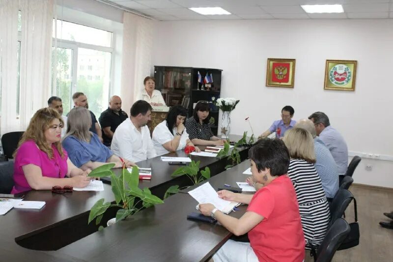 Ул. Центр культуры им кадышева абакан директор карачакова. Учреждения хакасии. Избирательная комиссия. Карла маркса д.