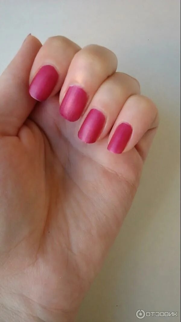 Лак для ногтей sweet. Ногти накрашенные лаком. Красиво накрасить ногти. Цвет лака кой. Лак сатиновый полуматовый.
