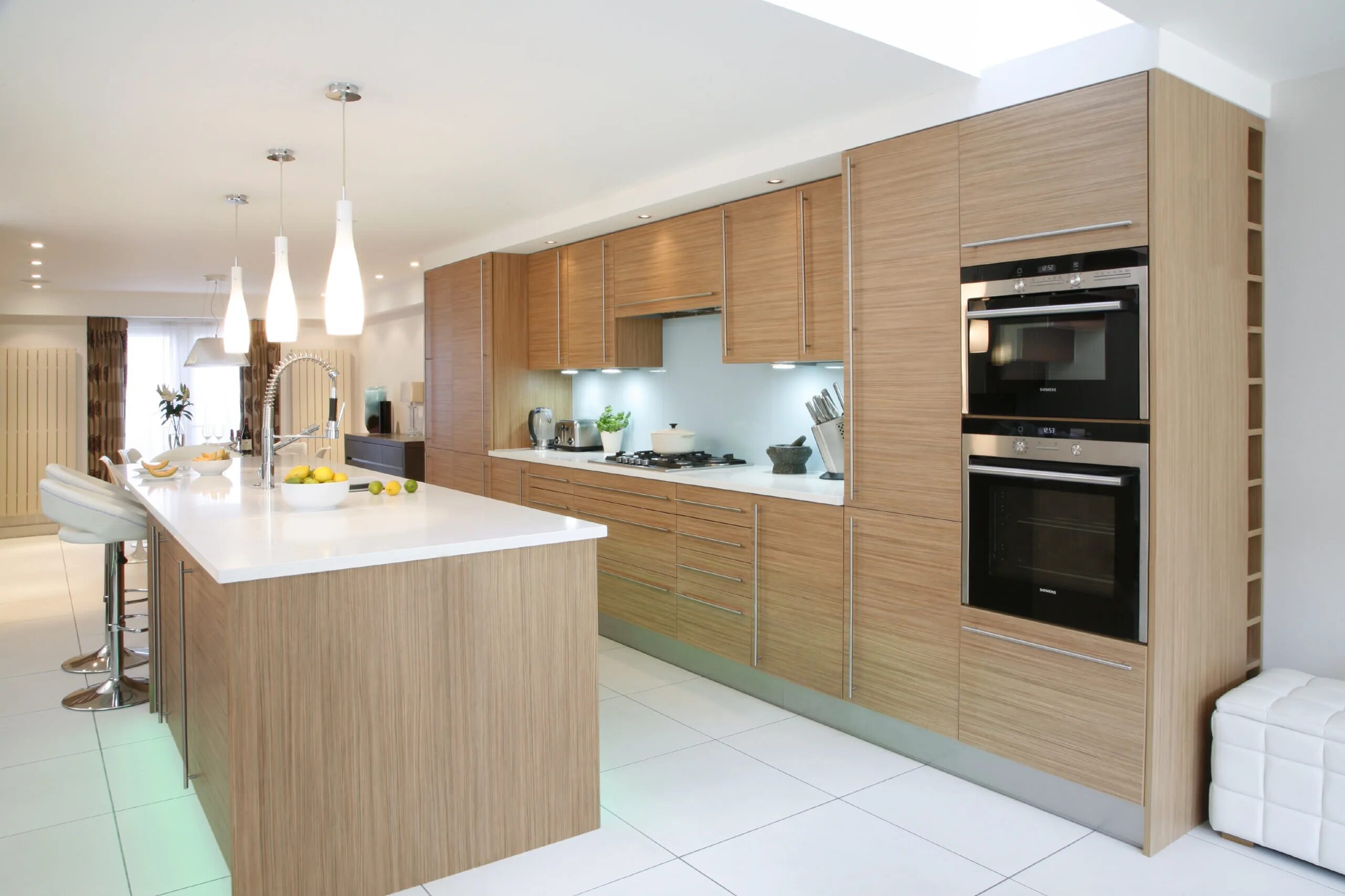 Light Wood Kitchen Design Kitchen wood design, Kitchen design small, Kitchen des