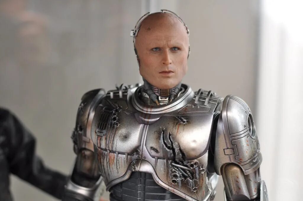 Питер уэллер робокоп 1987. Алекс мерфи робокоп. Алекс мерфи. Робокоп новый актеры. Алекс мёрфи робокоп 1987.