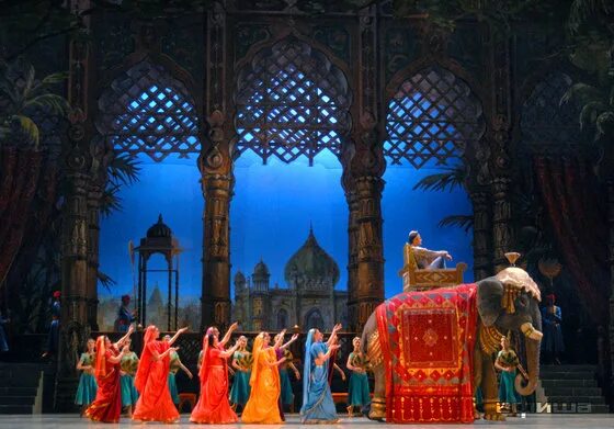 Баядерка балет. Кимин ким балет. Баядерка немировича данченко. Балет баядерка великий брамин большой театр. Баядерка балет большой театр.