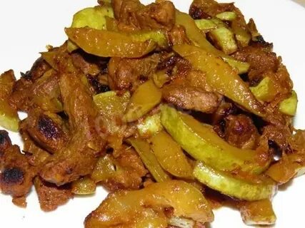 Говядина с кабачками