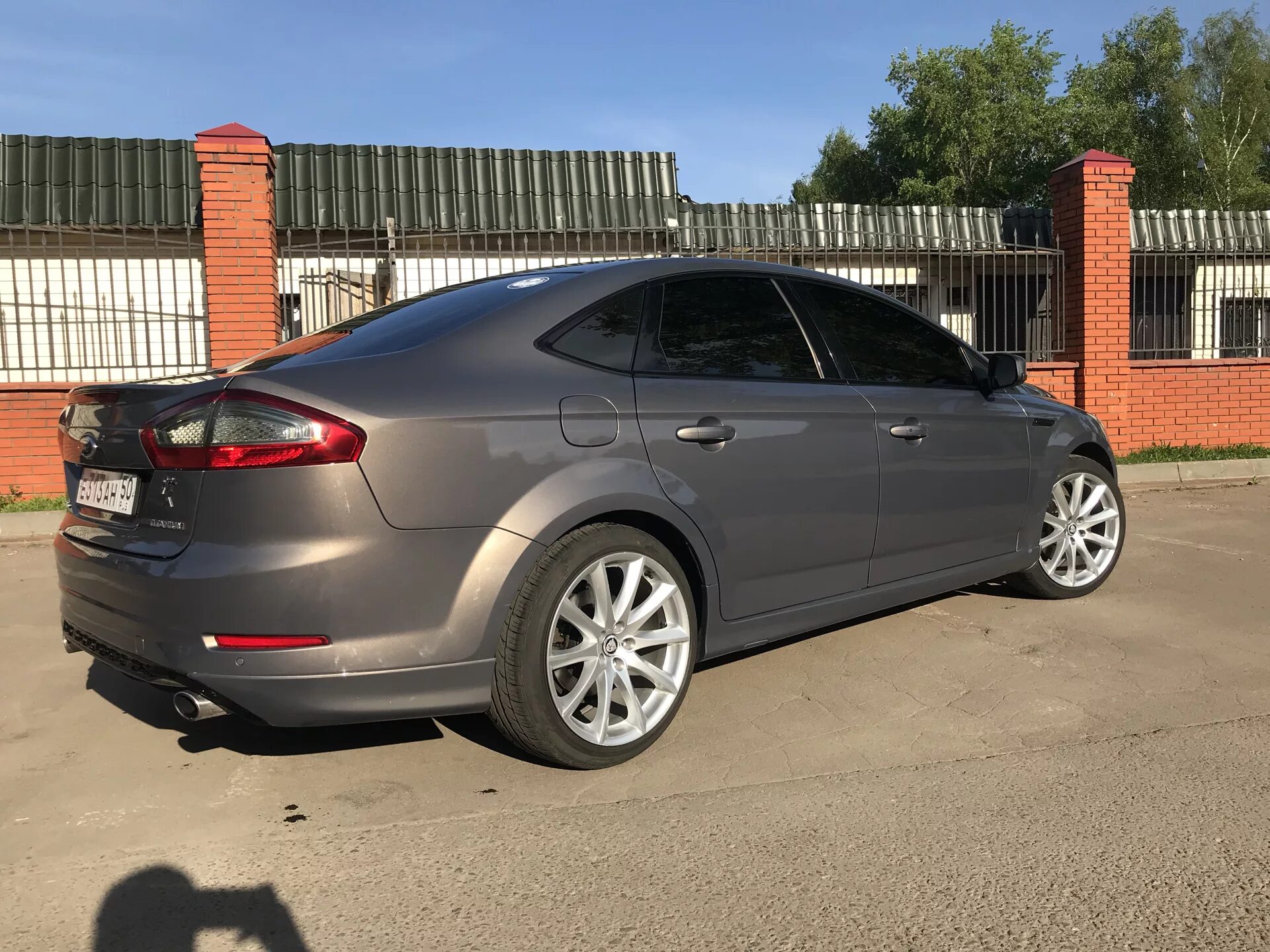 Titanium s60. Bmw m5 e60 nardo grey. Mazda 6 2021. S5 ultra. Форд мондео на 20 дисках.