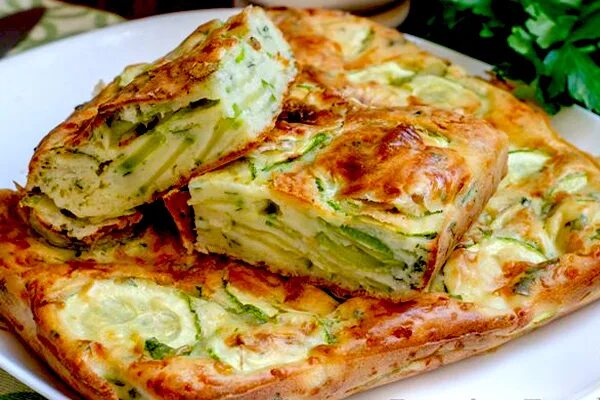 Пирог из кабачков. Пирог из кабачков