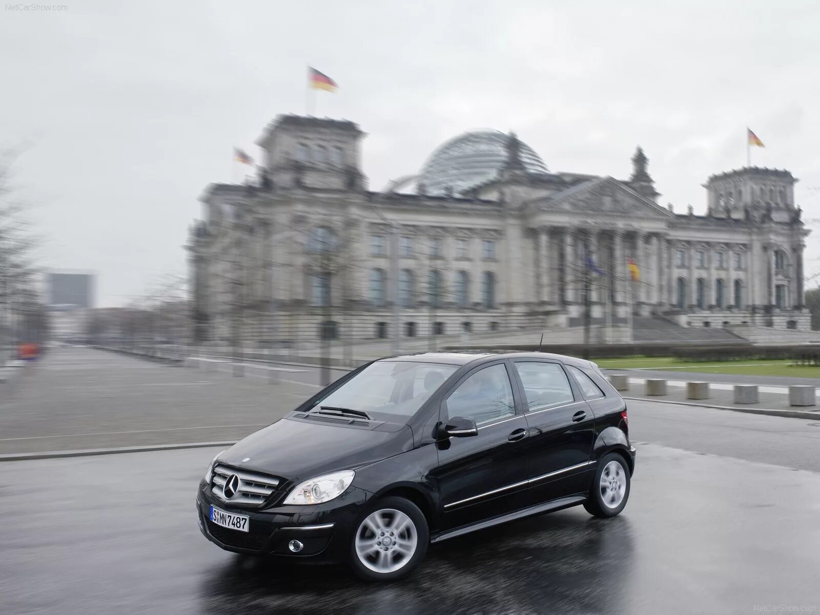 Mercedes b w245. Mercedes-Benz w245. Mercedes Benz w245 b-klasse. Mercedes b class w245. Mercedes-Benz b-class 2008.