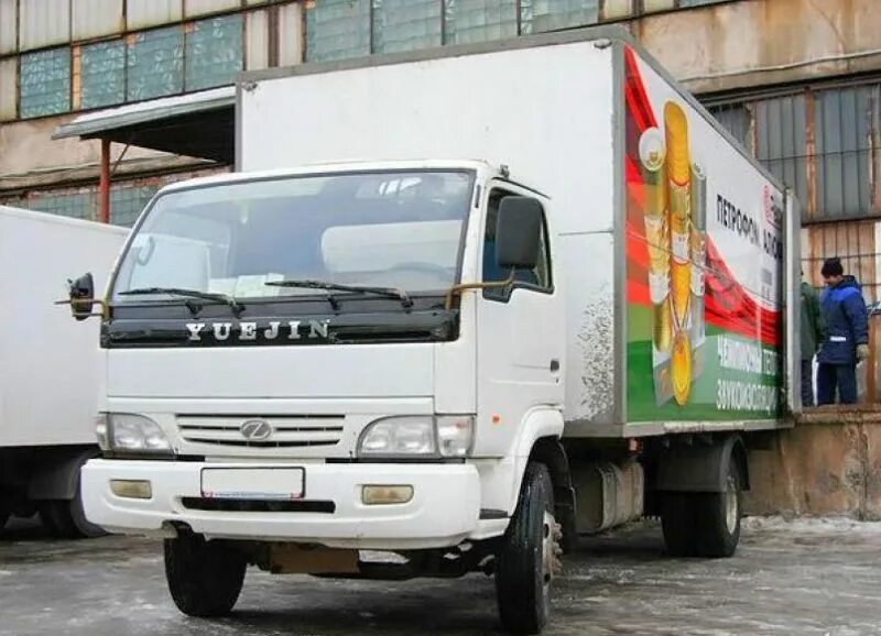 Юджин 1040. Yuejin 1041, 2007. Yuejin nj1041. Юджин автомобиль. Yuejin 1041.