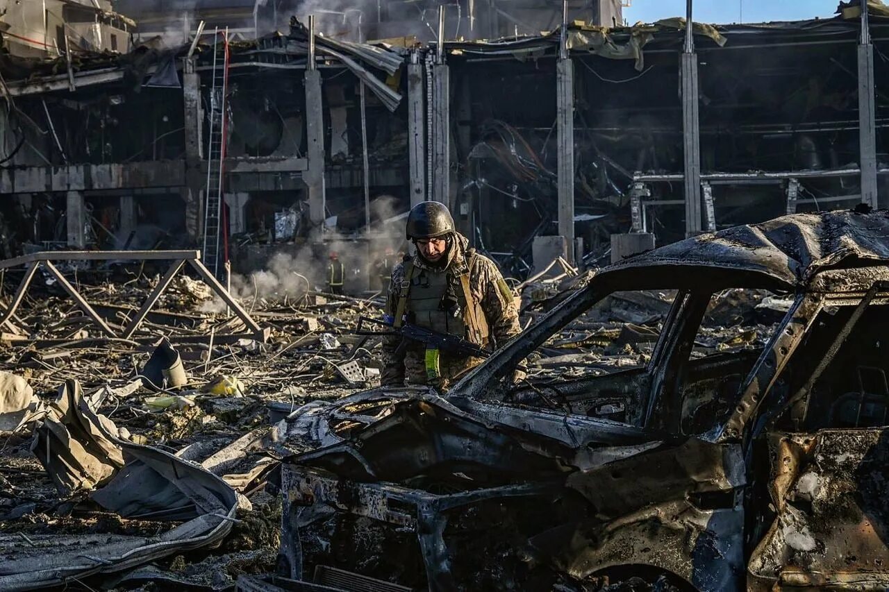 Последствия войны на Украине. Жуткие кадры войны на Украине.