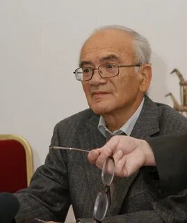 Директор группы пикник кушнир