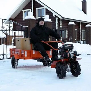Мотоблок зимой
