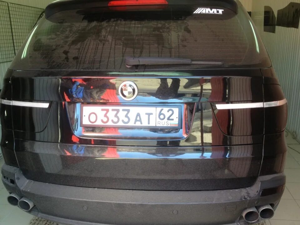 Задний фонарь бмв х5 е70. Тонированные задние фонари bmw e53. тонированные задние фонари x5 e70. тонированные задние фонари бмв е70. x5 e70 тонированные фонари.