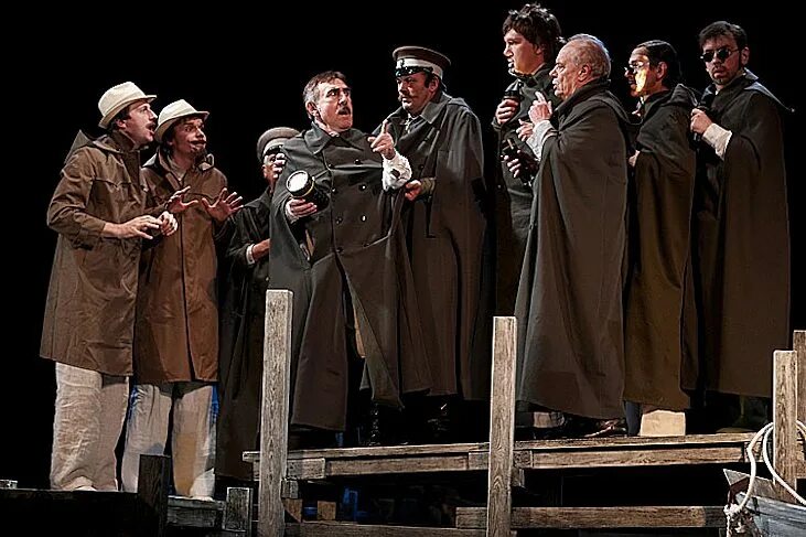 театры 24 апреля