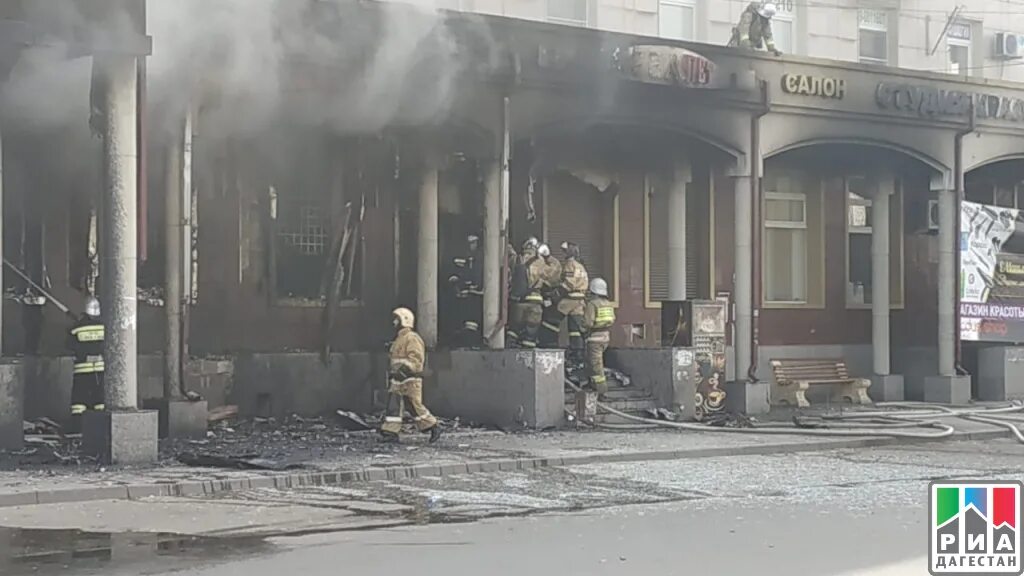 Махачкала террак. Ирчи рынок махачкала. Тц дагснаб махачкала. Пожары в дагестане. Пожар ирчи казака в махачкале.