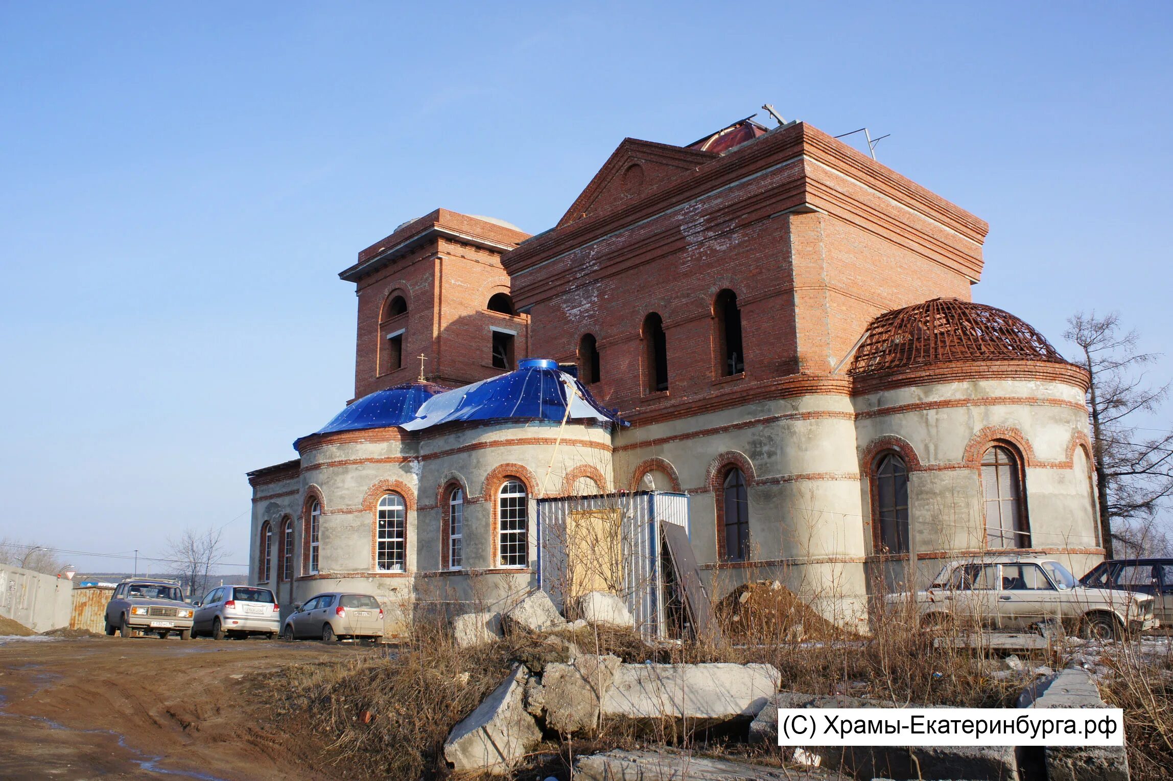 Димитрова 1а екатеринбург храм. Храм на химмаше екатеринбург. Екатеринбург. Храм на химмаше екатеринбург. Екатеринбург.