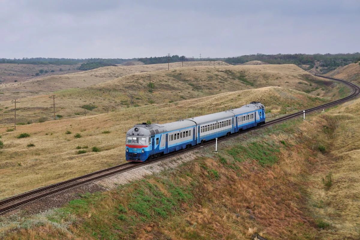 Д1 дизель-поезд Молдова. Донецкая железная дорога. Дон ЖД Донецк.