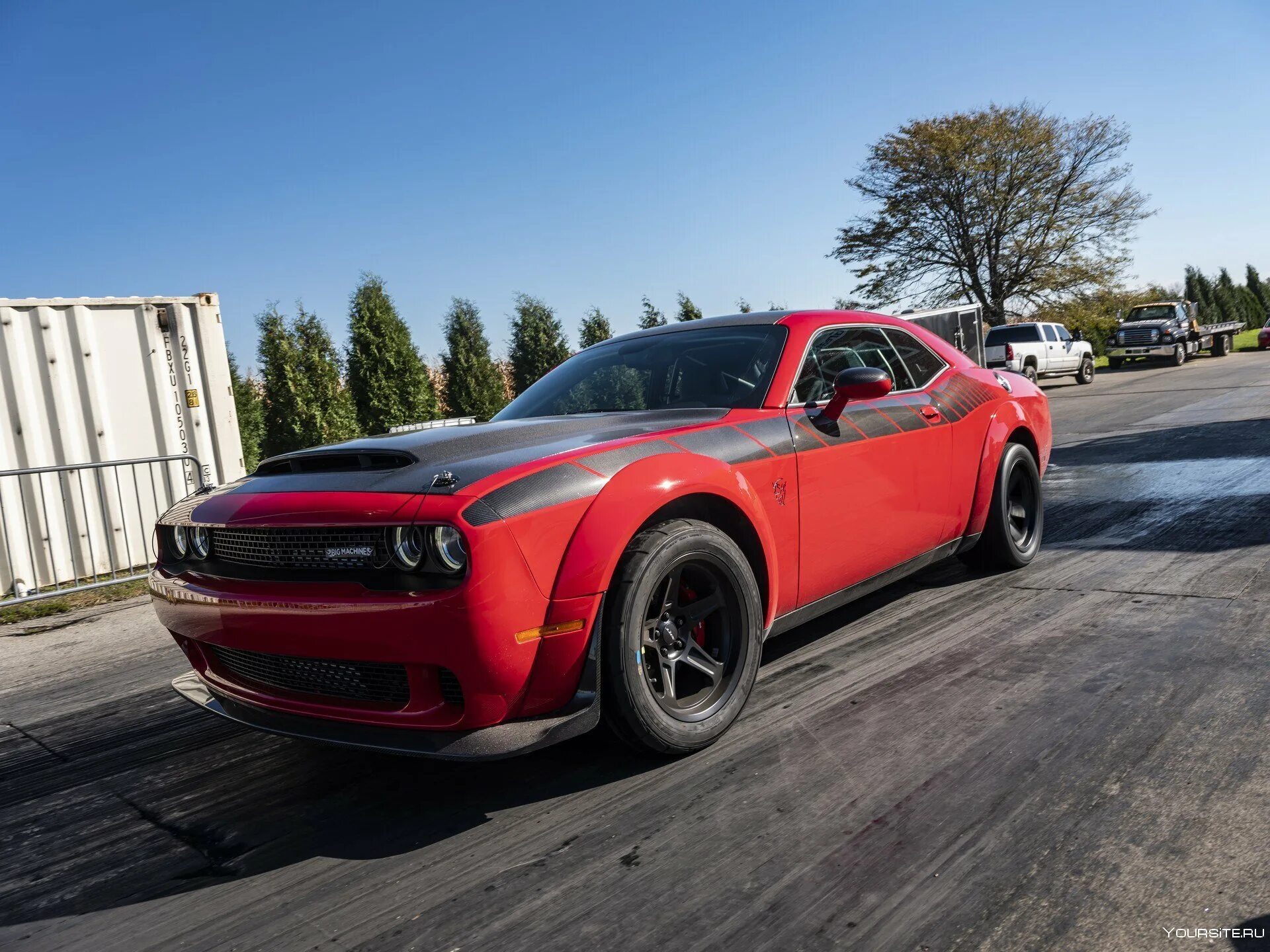 Dodge srt 170. Додж Челленджер демон. Додж Челленджер srt Demon. Додж челенжер СРТ демон. Додж Челленджер СРТ 6.2.