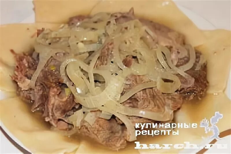 Блюдо из кусочков теста и мяса. Вареное мясо с тестом. Вареное тесто с мясом. Блюда из теста и мяса вареные. Блюда с тестом и мясом.