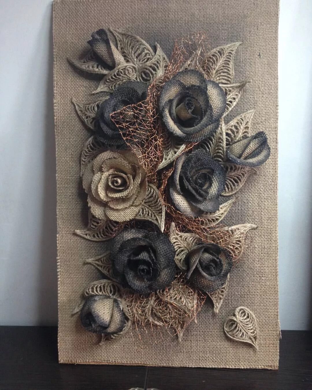 джутовая филигрань и мешковина. панно джутовая. панно джутовая. панно из джута. панно из джута.