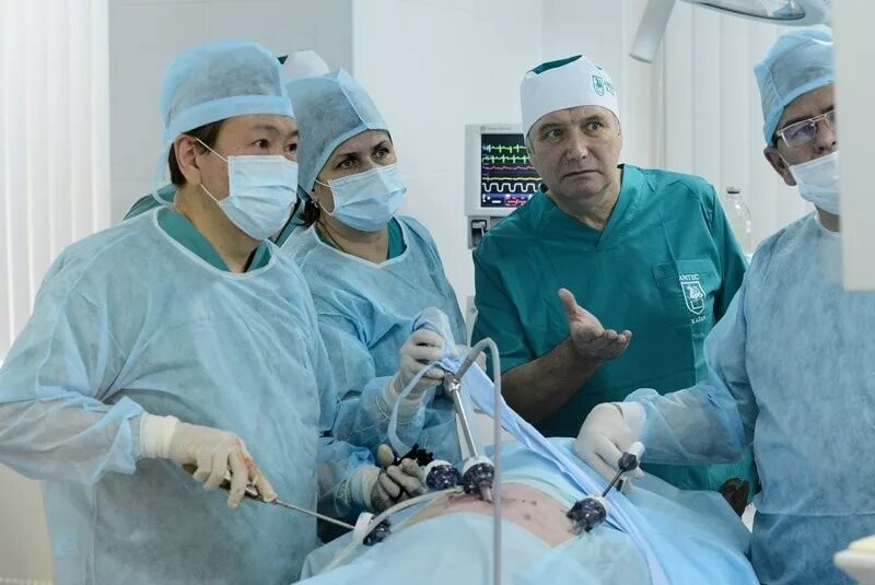 Доктор мерфи сериал. Медицинское образование на хирурга. Практика врачей. Ветеринарный университет рудн. Учеба в медицинском.