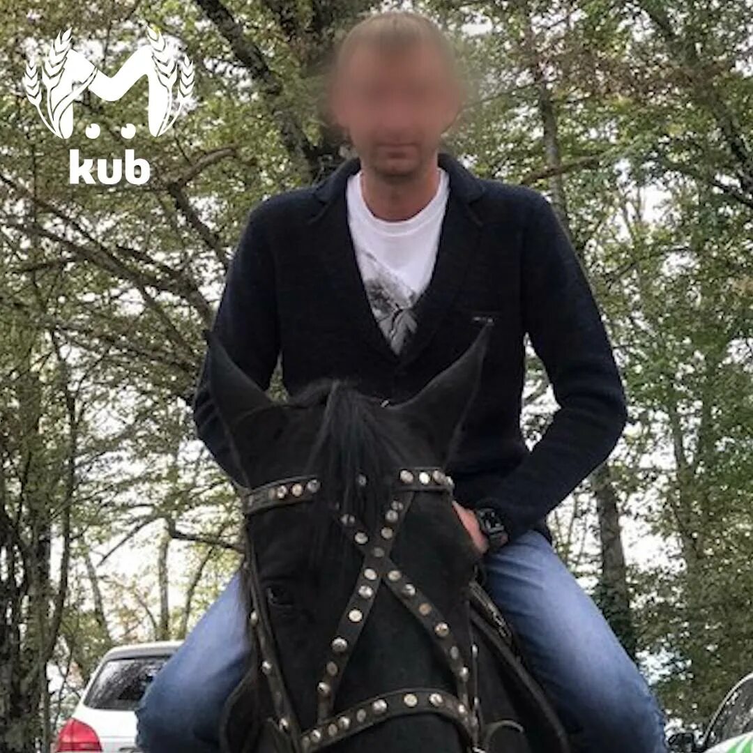 В анапе застрелился начальник санатория. Мужчины анапы. в анапе застрелился мужчина. в анапе возле садика застрелился молодой парень.