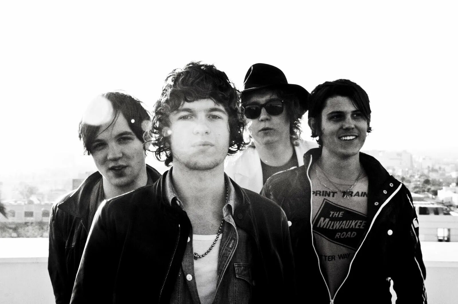 Группа the Kooks. Kook. The Kooks 2022. The Kooks солист. Послушать инди