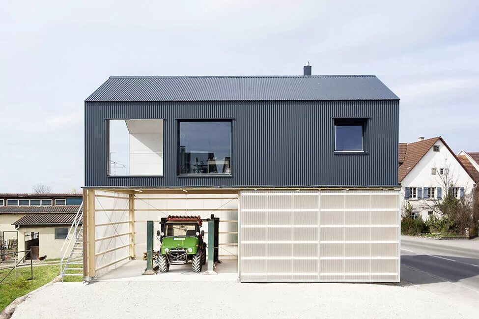 Жилой двухэтажный гараж фото http:///house-plans/lakehouse-azxw8-97tw8-576ae-yajmz-thmzh-jah
