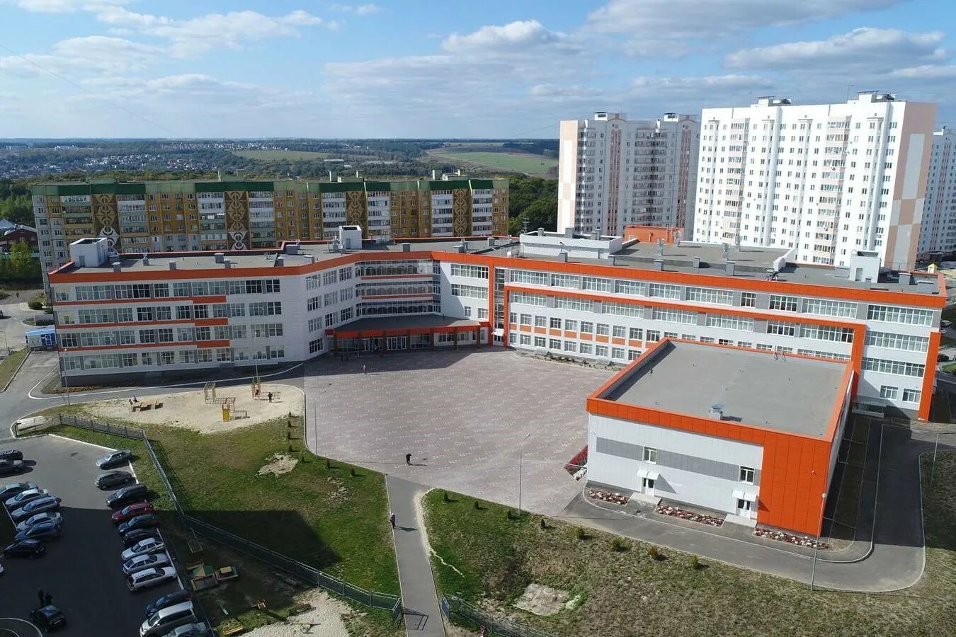 Школа на победе курск. Школа на проспекте победы курск. Школа №60 курск. Школа 60 курск. Победа 60 школа.