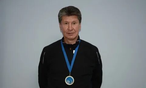 Продолжи тренер