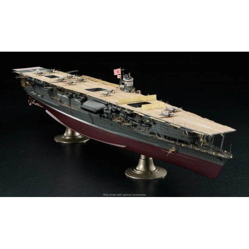 Akagi 1/350 Hasegawa. Авианосец Shinano 1/350. Сборная модель авианосца Акаги. Японский авианосец Акаги модель.