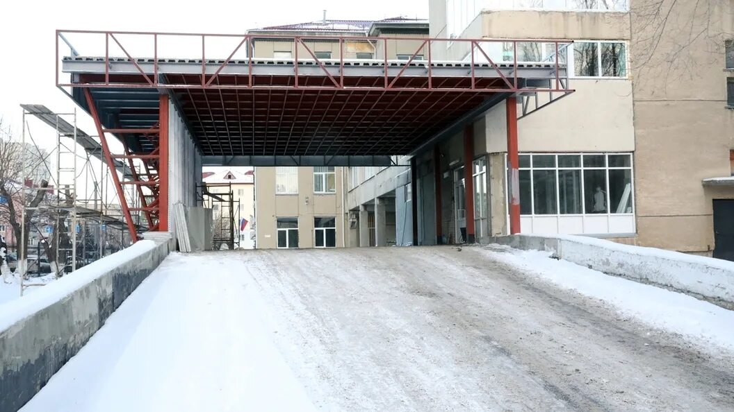 Курганская больница скорой медицинской. Курганская больница скорой медицинской помощи. больница скорой помощи алматы. фото курганская бсмп. курган бсмп фото сверху.