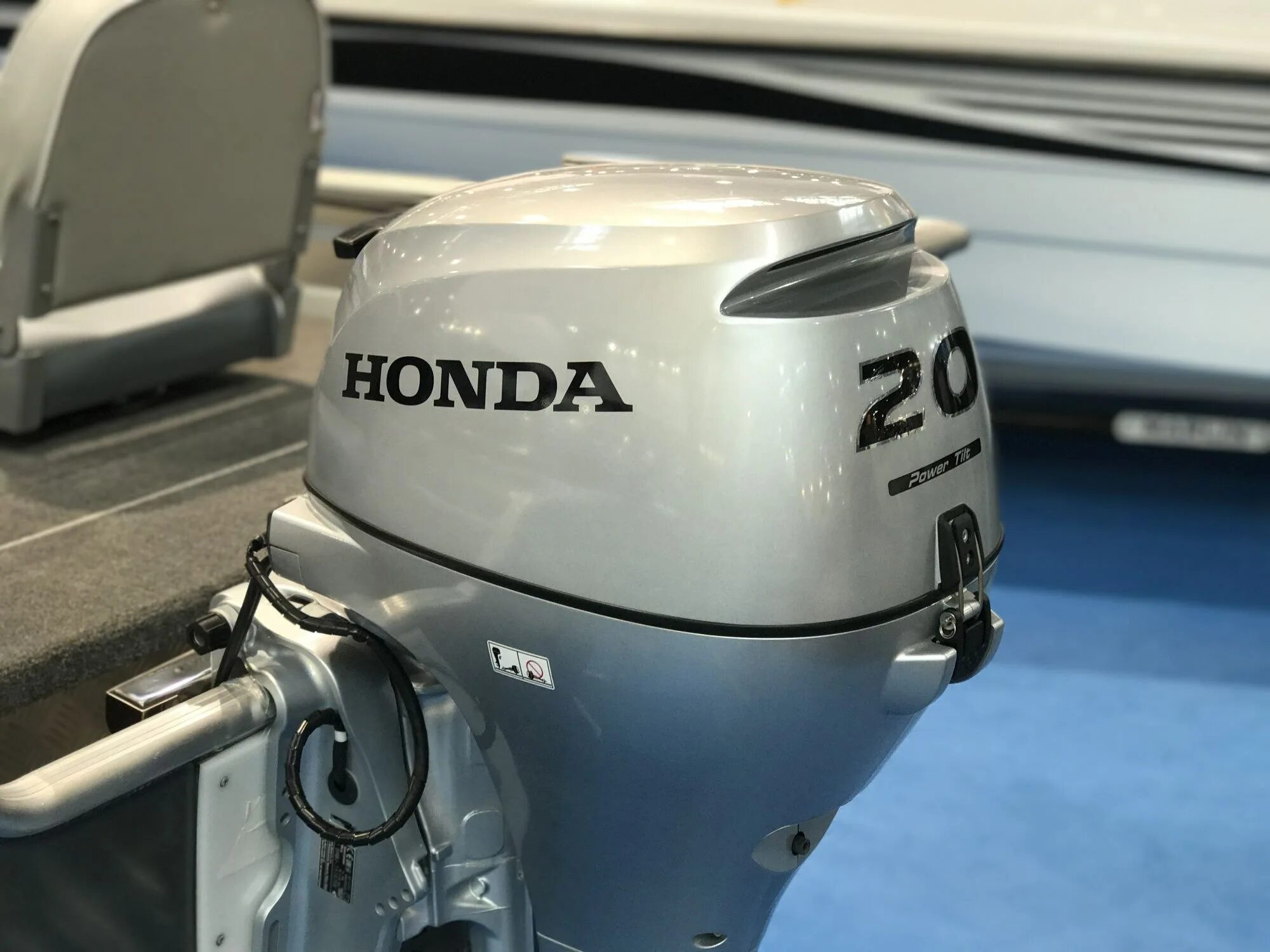 Мотор honda 20. Лодочный мотор Honda bf20. Хонда БФ 20. Лодочный мотор Хонда 20. Хонда БФ 50.