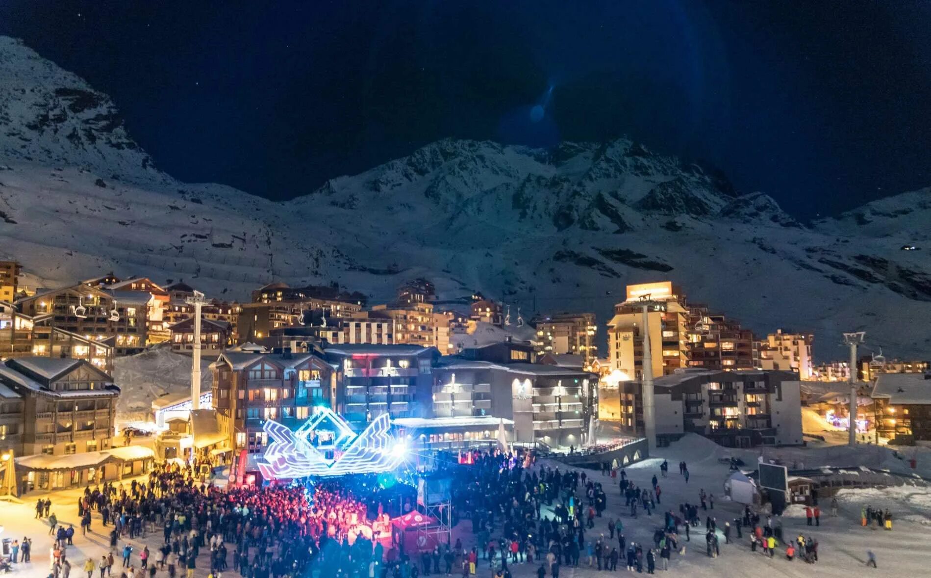 Альпы Валь Торанс. Val Thorens. Val Thorens горнолыжный. Франция горные лыжи Валь Торанс.