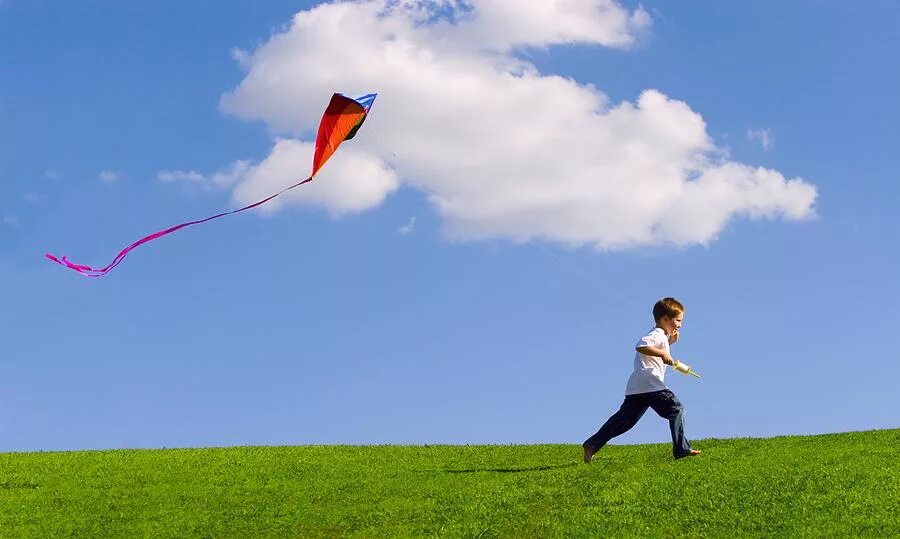 He fly a kite