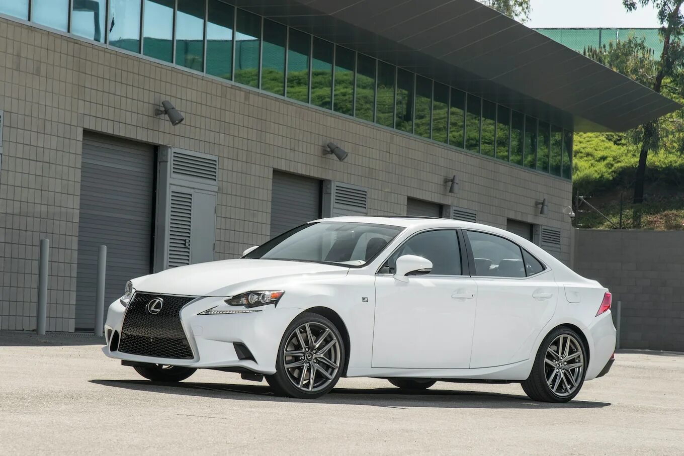 Лс 350. Lexus is 350 2014. Lexus f Sport 2014. Лексус is350 f 2014. Lexus is 350 f Sport.