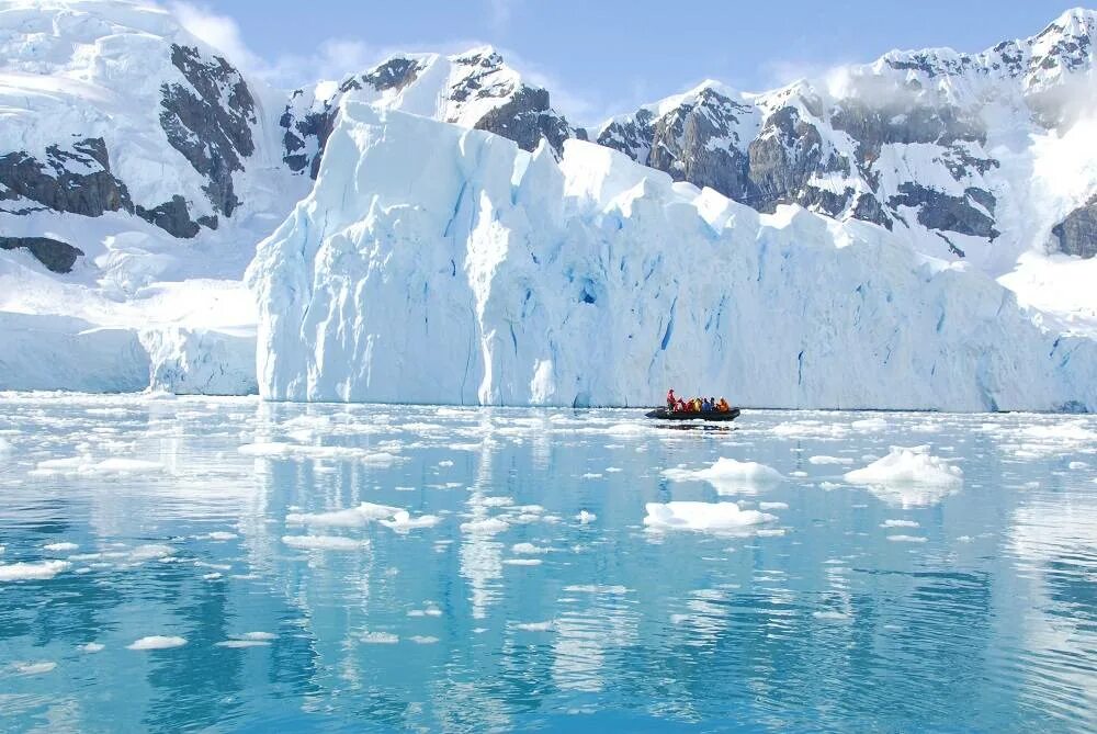 Антарктида. Природа Антарктиды. Побережье Антарктиды. Берег Антарктиды. В середине 20 века антарктида для многих