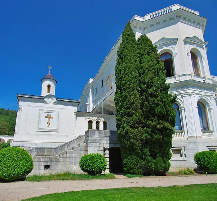 Крестовоздвиженская церковь - Церкви, храмы и мечети