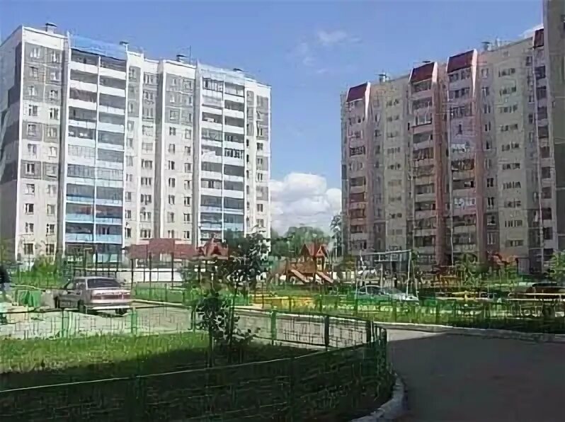 Улица 40 лет октября 11. Улица 40 лет октября 11