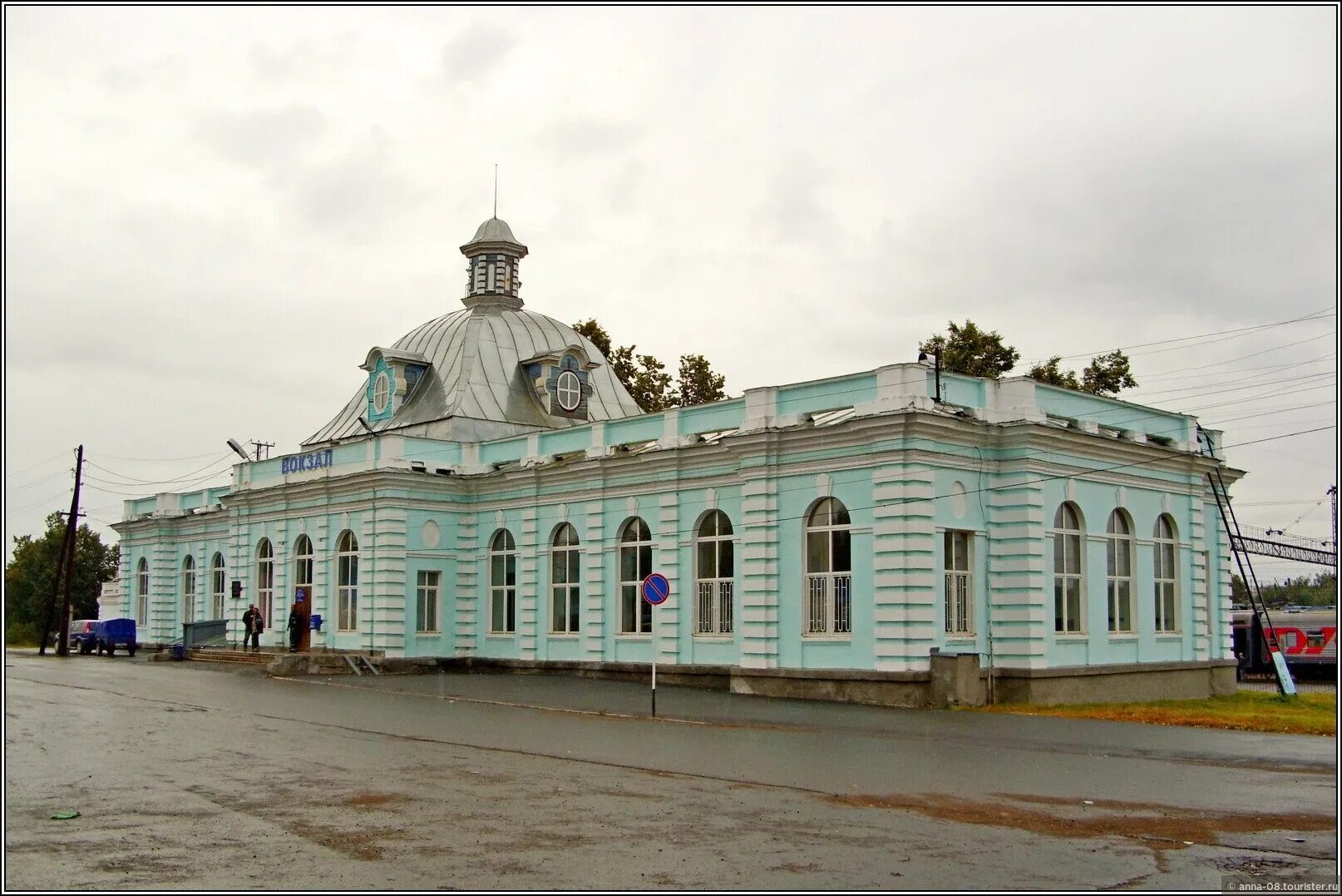 автовокзал где жд вокзал. вокзал новосибирск главный. автовокзал на жд вокзале новосибирск. автовокзал на жд вокзале новосибирск. ростовский пригородный ж/д вокзал.